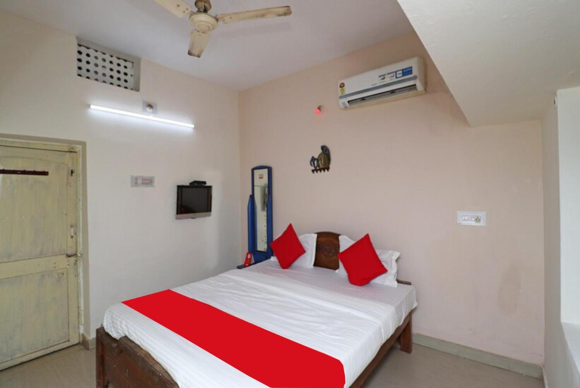 Hotel Padoshi Puri Near Beach Best Choice Of Travellers By Morservices المظهر الخارجي الصورة